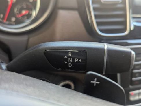 Used 2018 Mercedes-Benz GLE 350 4MATIC image 28