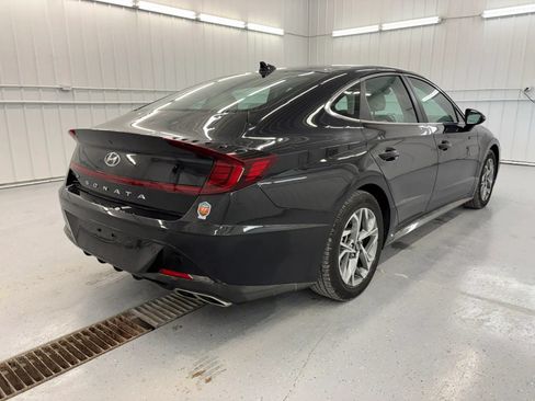 Used 2023 Hyundai Sonata SEL w/ Preferred Accessory Package FWD image 4