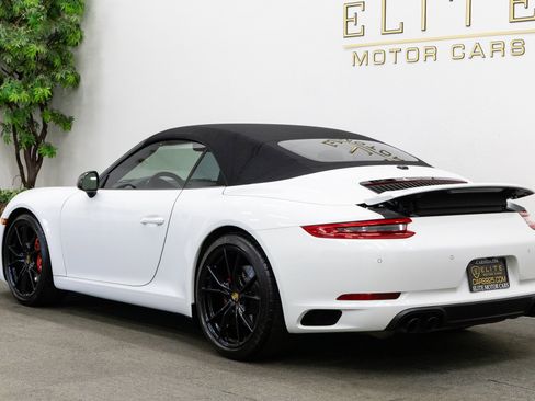 Used 2017 Porsche 911 Carrera image 22