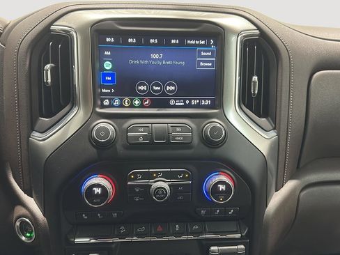 Used 2022 Chevrolet Silverado 2500 LTZ image 13