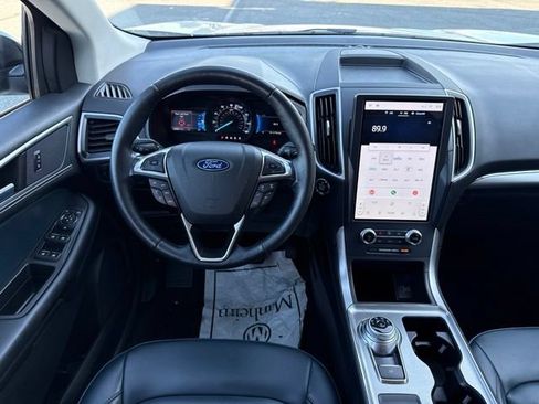 Used 2023 Ford Edge SEL w/ Sport Appearance Package AWD/4WD image 12
