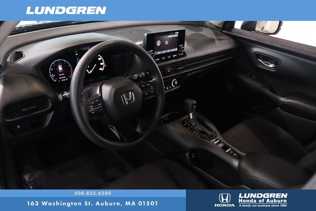 Used 2024 Honda HR-V LX image 8