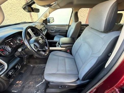Used 2020 RAM 1500 Big Horn AWD/4WD image 18