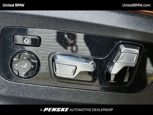 Used 2023 BMW X7 M60i w/ Executive Package AWD/4WD image 4