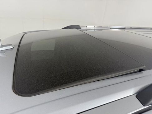 Used 2023 Ford Expedition Max Limited image 11