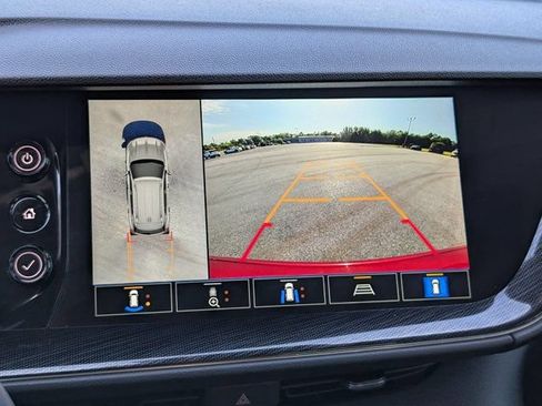 Used 2023 Buick Envision Essence w/ Technology Package I FWD image 20
