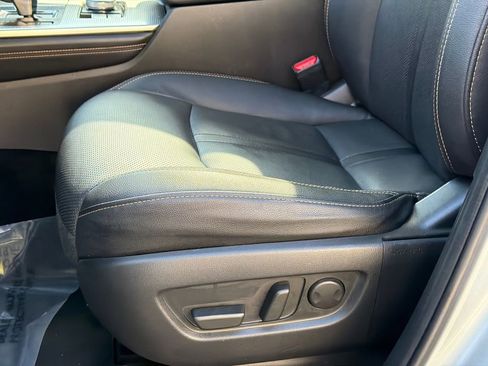 Used 2024 MAZDA CX-90 3.3 Turbo w/ Premium Package image 17