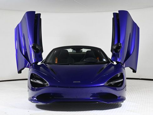 Used 2026 McLaren 750S Spider image 28