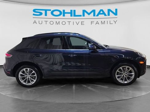 Used 2023 Porsche Macan AWD/4WD image 7
