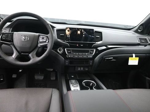 New 2026 Honda Ridgeline Black Edition image 10