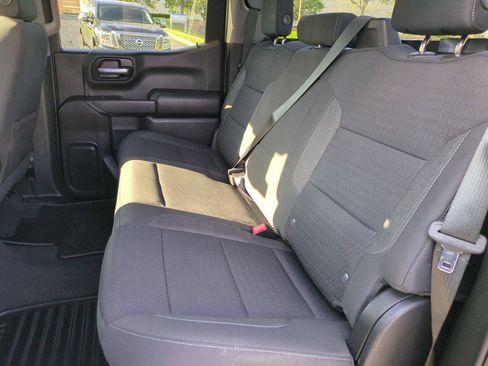 Used 2022 Chevrolet Silverado 1500 Custom AWD/4WD image 28