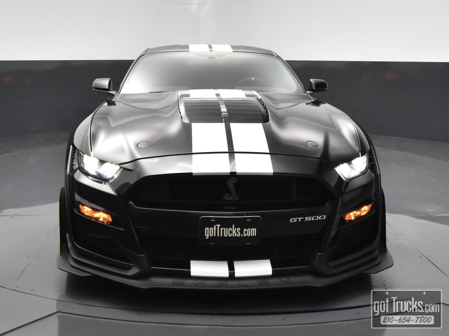 Used 2022 Ford Mustang Shelby GT500 w/ Technology Package RWD image 48