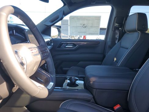 New 2026 GMC Yukon Elevation image 15