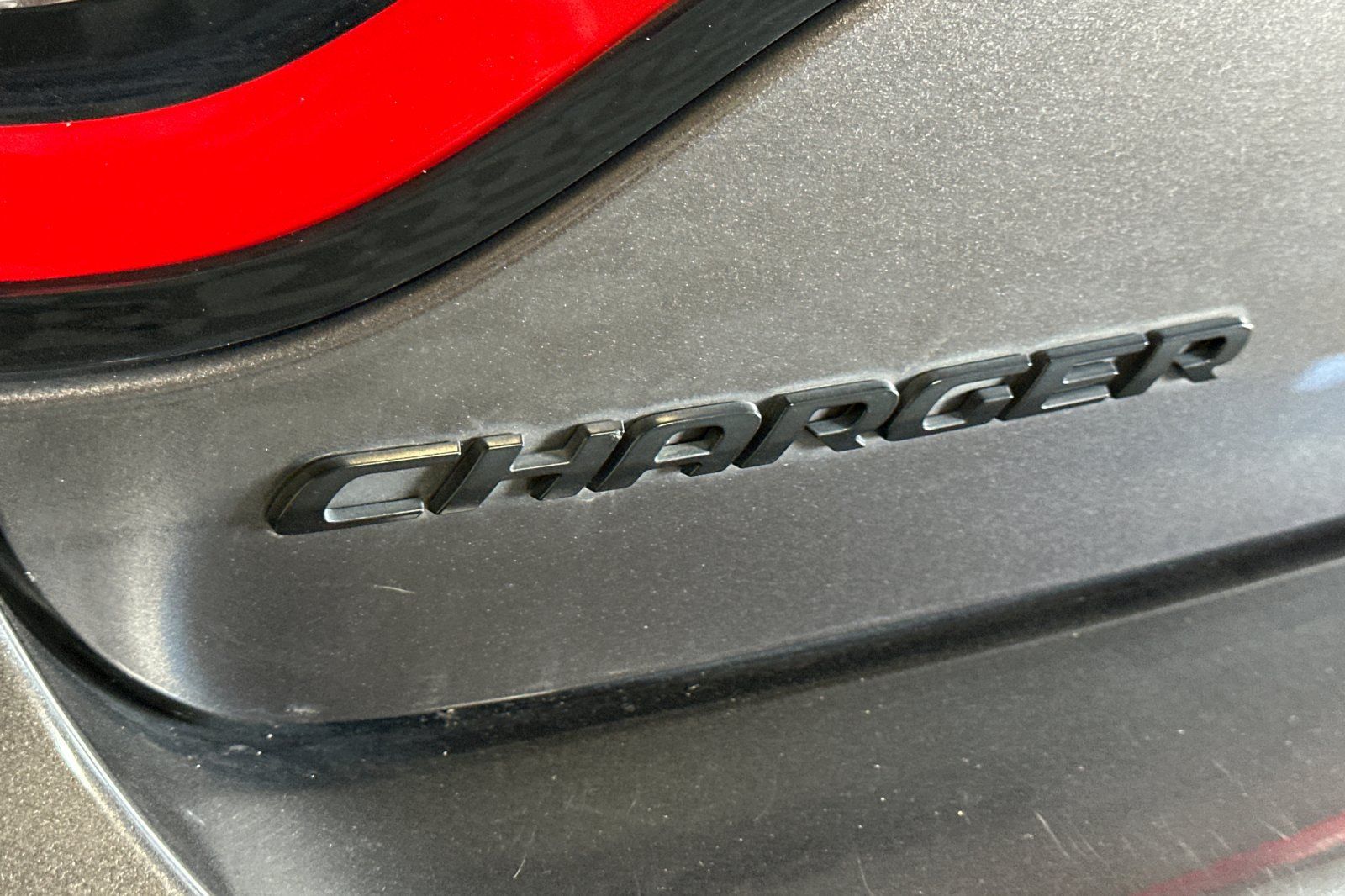 Used 2017 Dodge Charger SE w/ Blacktop Package RWD image 47