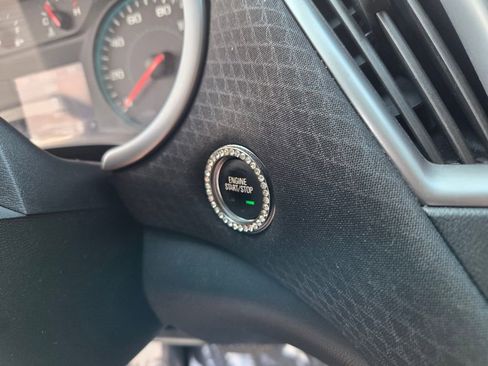 Used 2024 Chevrolet Malibu RS image 25