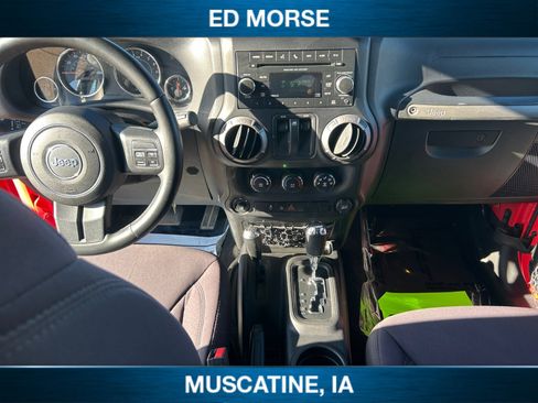 Used 2013 Jeep Wrangler Sport AWD/4WD image 10