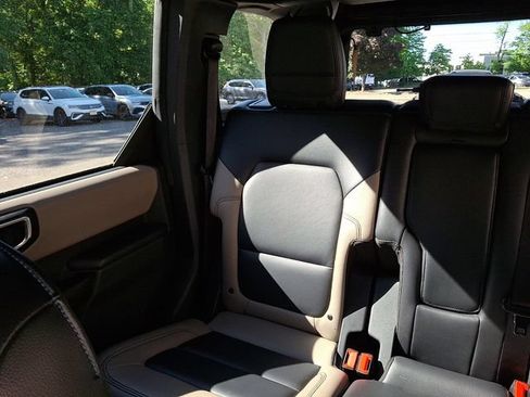 Used 2024 Ford Bronco Wildtrak AWD/4WD image 18