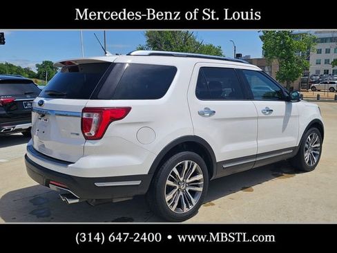Used 2019 Ford Explorer Platinum AWD/4WD image 4