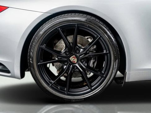 Used 2017 Porsche 911 Carrera image 9