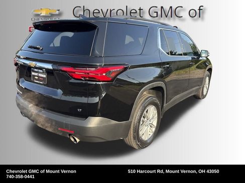 Used 2023 Chevrolet Traverse LT w/ LPO, Floor Liner Package image 5