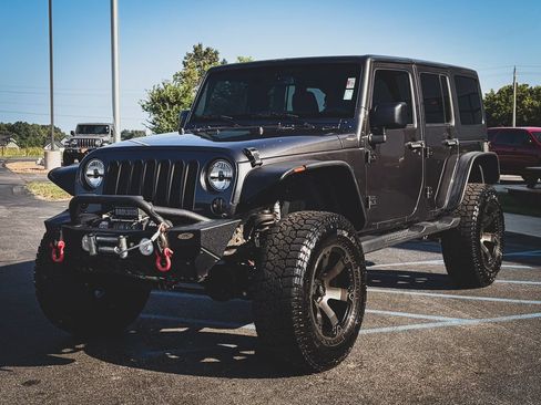 Used 2017 Jeep Wrangler Unlimited Sport w/ Quick Order Package 24S AWD/4WD image 6