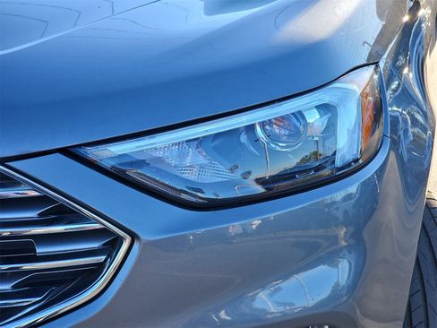 Used 2023 Ford Edge Titanium image 34