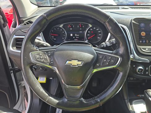 Used 2020 Chevrolet Equinox Premier FWD image 8