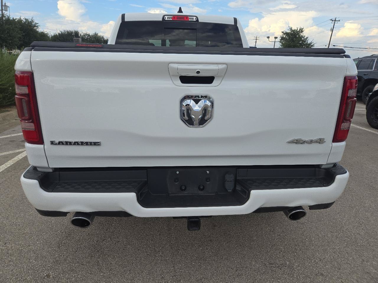 Used 2023 RAM 1500 Laramie AWD/4WD image 5