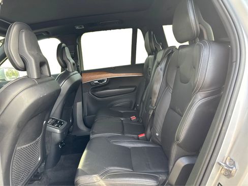 Used 2017 Volvo XC90 T6 Inscription w/ Vision Package image 13