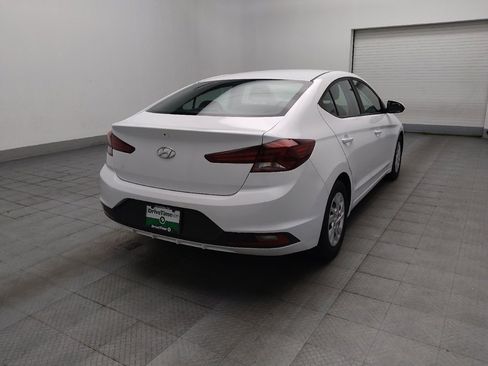 Used 2019 Hyundai Elantra SE w/ Cargo Package FWD image 9