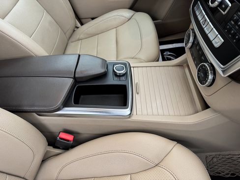 Used 2015 Mercedes-Benz ML 350 4MATIC image 28