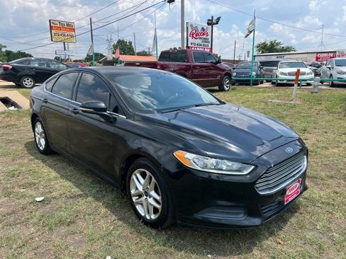 Used 2013 Ford Fusion SE image 5