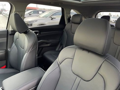 New 2026 Kia Sorento EX w/ EX Premium Package AWD/4WD image 23