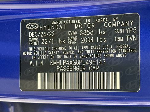 Used 2023 Hyundai Elantra Limited image 33