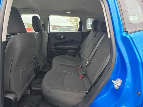Used 2019 Jeep Compass Sport FWD image 16