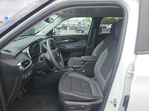 Used 2022 Chevrolet TrailBlazer LT w/ Driver Confidence Package FWD image 29