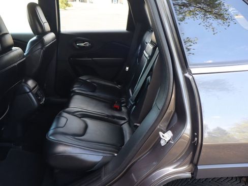 Used 2014 Jeep Cherokee Limited AWD/4WD image 20