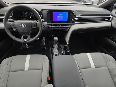 Certified 2026 Toyota Camry SE FWD image 13