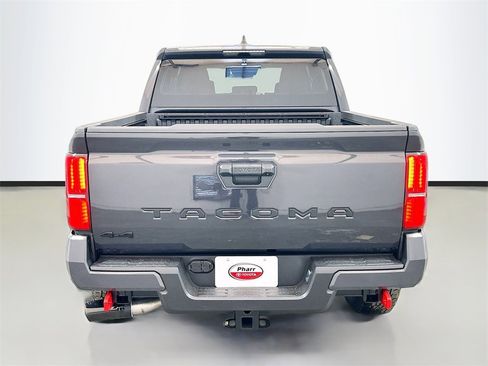 New 2025 Toyota Tacoma TRD Off-Road image 5