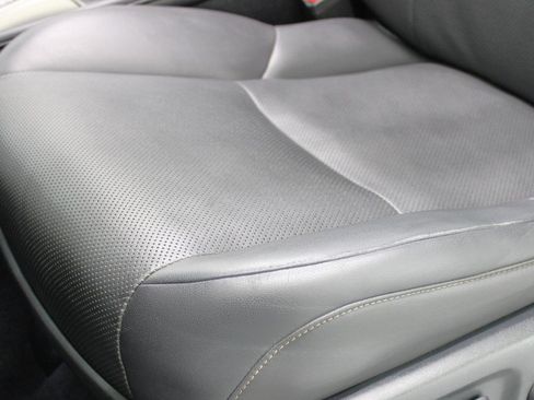 Used 2017 Lexus GX 460 image 35