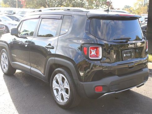 Used 2018 Jeep Renegade Limited image 12