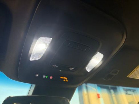 Used 2023 Cadillac CT5 Luxury image 47