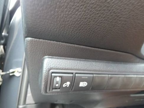 Used 2026 Toyota Corolla LE FWD image 15