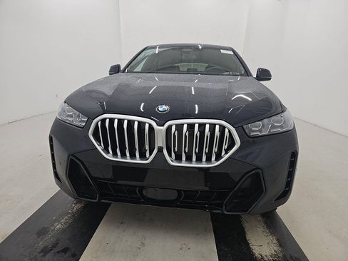 Used 2026 BMW X6 xDrive40i image 3