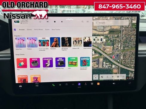 Used 2022 Tesla Model X image 18