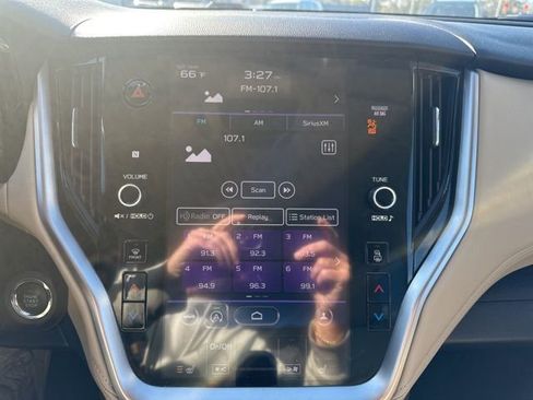 Used 2022 Subaru Outback Premium image 17