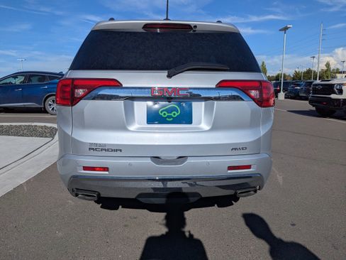Certified 2019 GMC Acadia Denali AWD/4WD image 34
