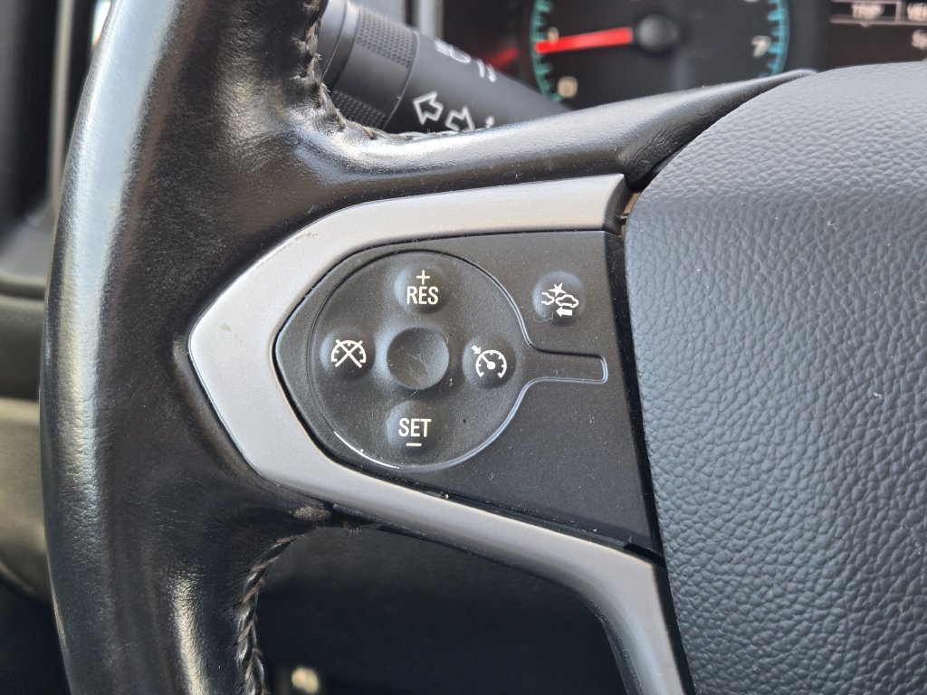 Used 2022 Chevrolet Colorado LT w/ Fleet Safety Package RWD image 27