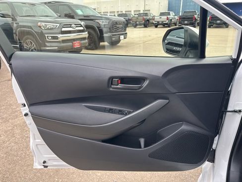 Certified 2024 Toyota Corolla LE image 8