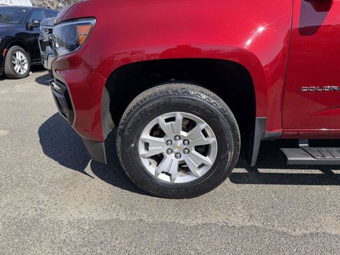Certified 2022 Chevrolet Colorado LT w/ LT Convenience Package AWD/4WD image 8